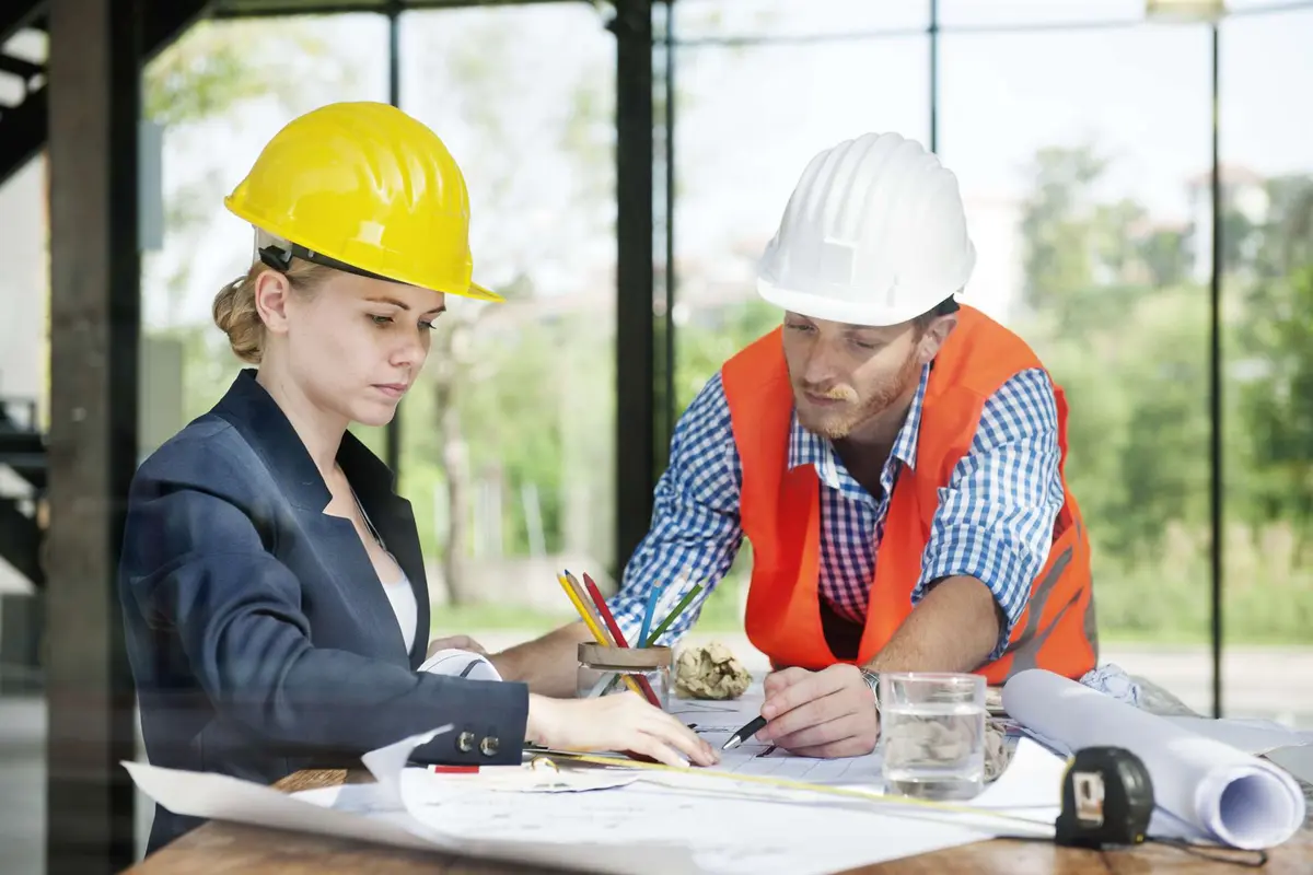 Supervisión de ingeniería en obra civil industrial